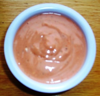 salsa rosada or salsa golf