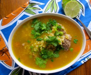 Sopa de arroz con espinazo