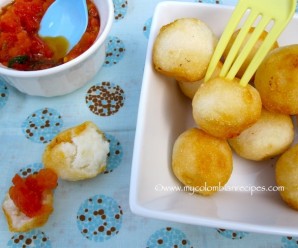 Boliarepitas (Colombian Cheese-Arepa Balls)