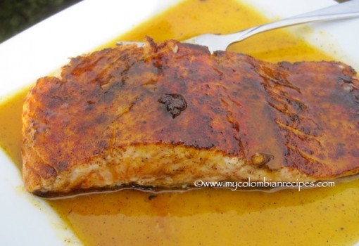 Salmón con Salsa de Mandarina (Salmon with Tangerine sauce)