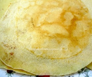 Crepes con Arequipe (Dulce de Leche Crepes)