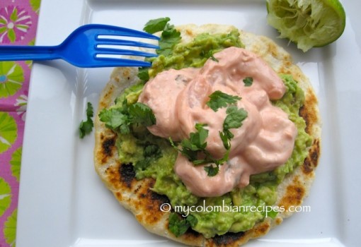 Arepa con camarones