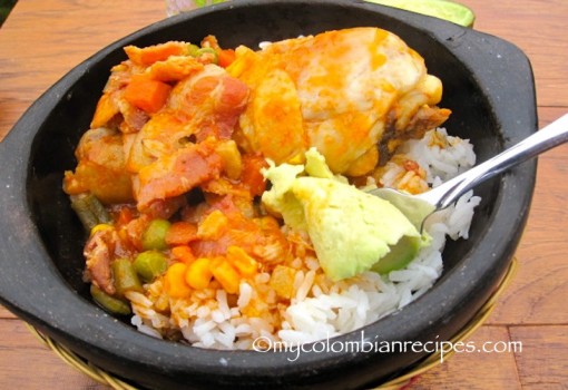 Estofado de Pollo con Tocineta (Chicken Stew with Bacon)