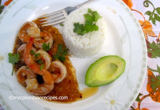 Camarones con Salsa de Tamarindo (Shrimp with Tamarind Sauce)