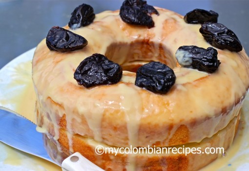 Pastel Borracho (Colombian-Style Drunken Cake)