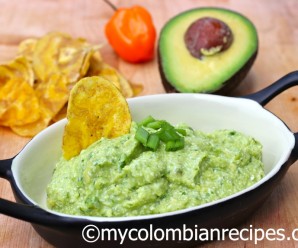 Ají de Aguacate (Colombian Hot Avocado Sauce)