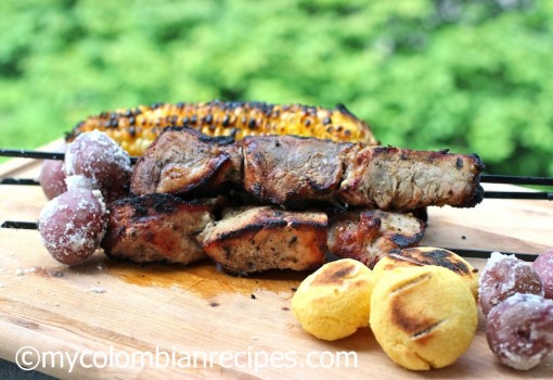 Chuzos o Pinchos de Cerdo (Colombian Grilled Pork Skewers)