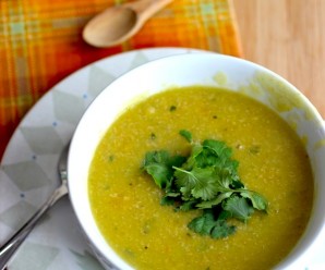 Crema de Plátano Verde (Creamy Plantain Soup)