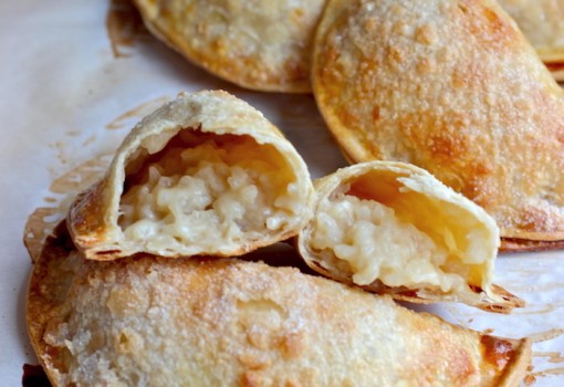 Empanadas de Arroz con Leche (Rice Pudding Empanadas)|mycolombianrecipes.com