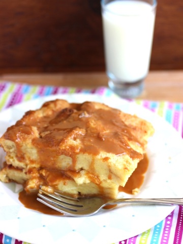 Pudín de Pan (Bread Pudding)|mycolombianrecipes.com