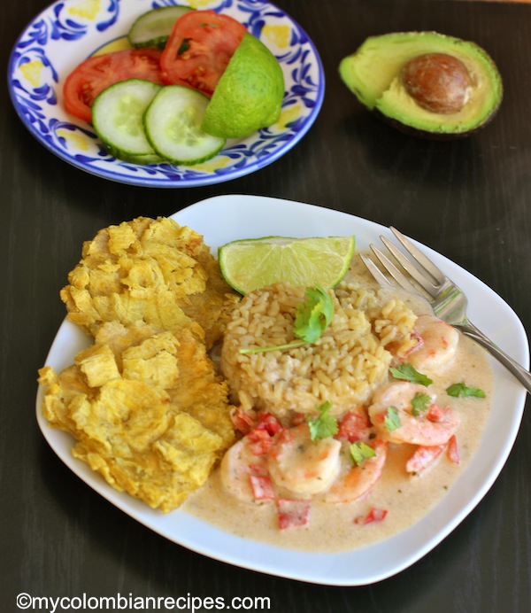 Camarones a la Criolla con Coco (Creole and Coconut Shrimp) 