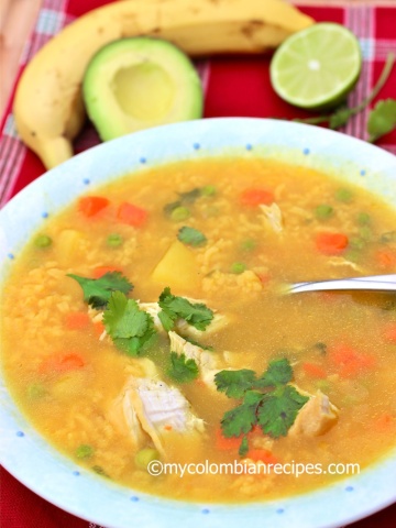 Sopa de Arroz con Pollo-Colombian Chicken and Rice Soup |mycolombianrecipes.com