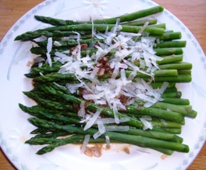 asparagus with Sherry Vinagrette