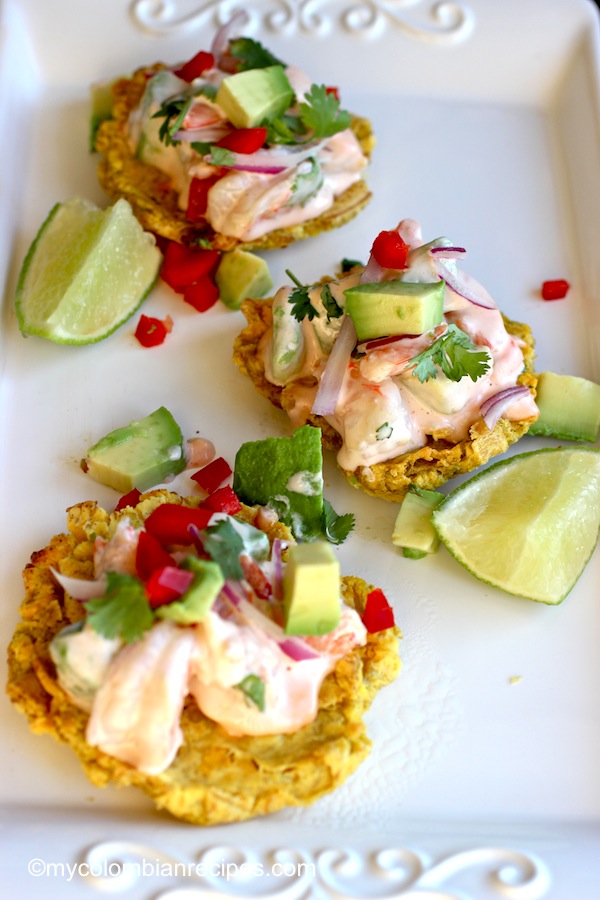 Patacones con Camarón y Aguacate (Fried Green Plantain with Shrimp and Avocado)