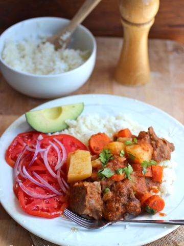 Estofado de Carne (Beef Stew) |Mycolombianrecipes.com