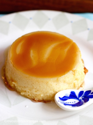 Flan de Leche y Vainilla (Traditional Flan) |mycolombianrecipes.com