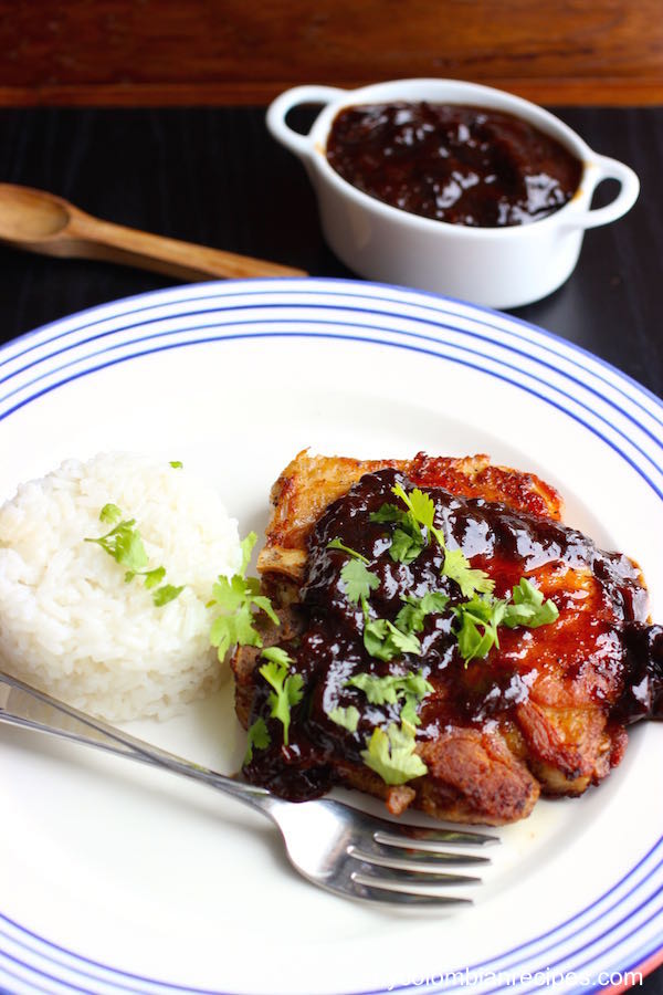 Pork Cops with Prune Sauce (Chuleta con Salsa de Ciruela)|mycolombianrecipes.com