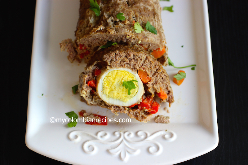 Colombian Style Stuffed Meatloaf (Albondigón Colombiano) |mycolombianrecipes.com