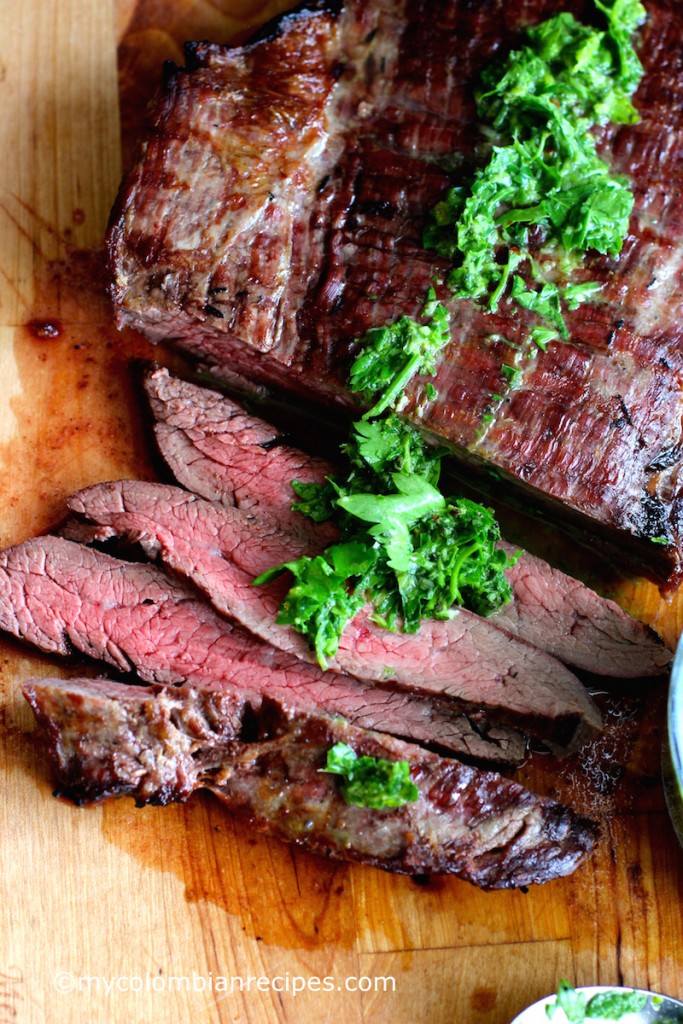 Steak with Chimichurri Sauce (Carne con Chimichurri)