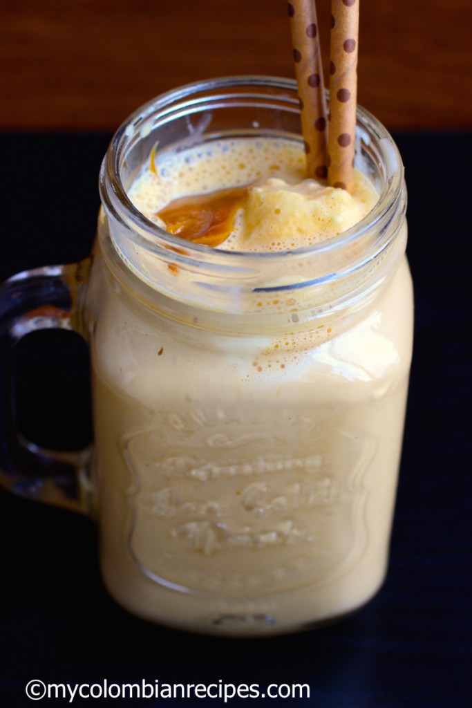 Dulce de Leche Milkshake (Malteada de Arequipe) |mycolombianrecipes.com