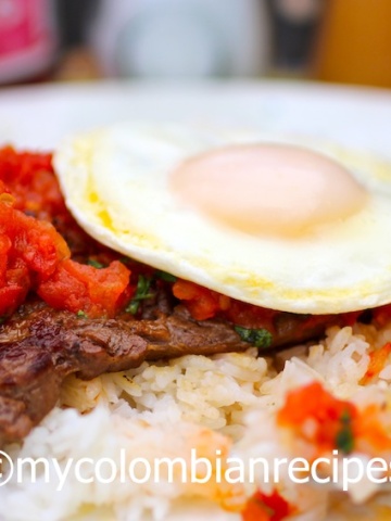 Colombian Food-Bistec a Caballo