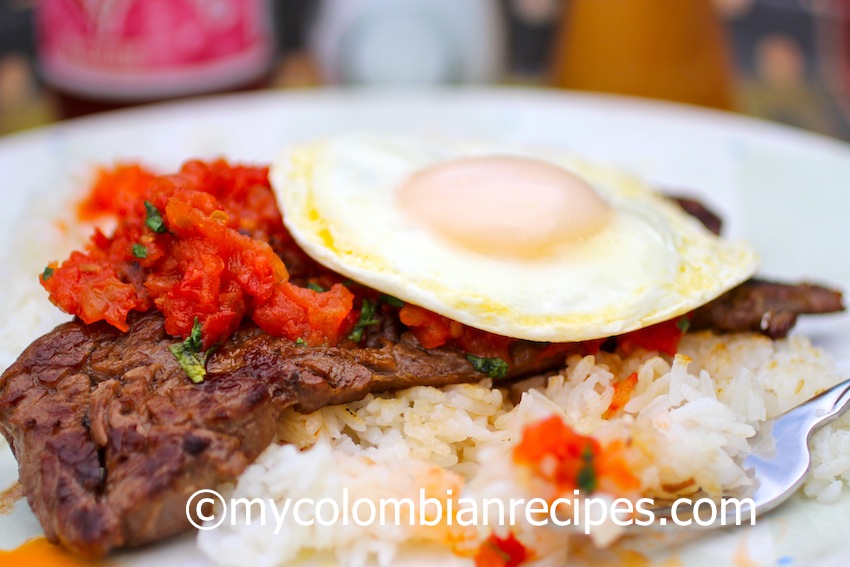 Colombian Food-Bistec a Caballo