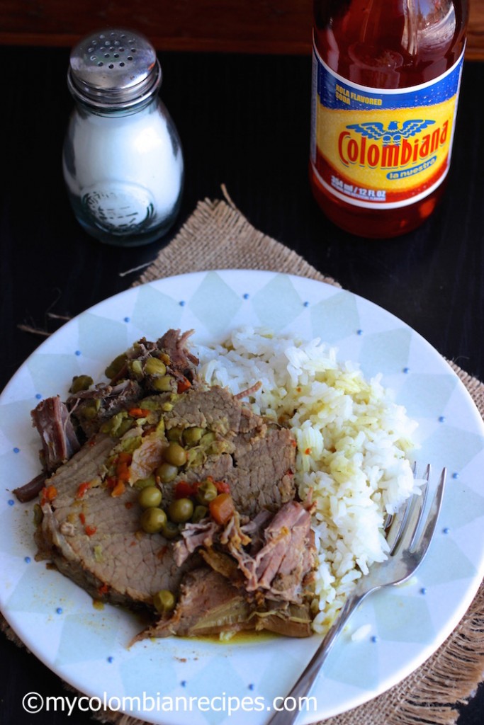 Stuffed Beef (Carne o Posta Rellena)|mycolombianrecipes.com