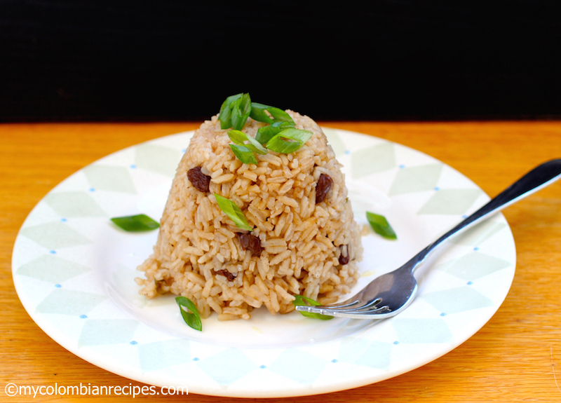 Arroz con Cola y Pasas (Rice with Coke and Raisins)