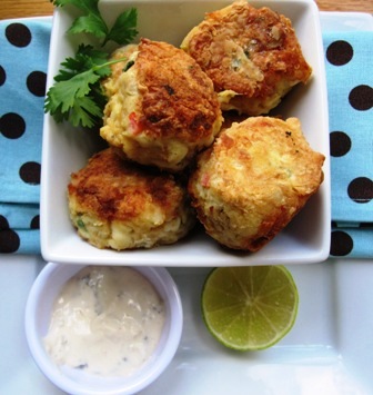 Croquetas de Pescado (Fish Croquettes) |mycolombianrecipes.com)