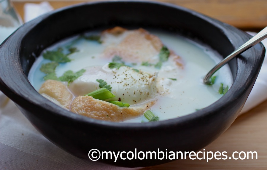 Colombian Changua- Recetas de Comida Colombiana