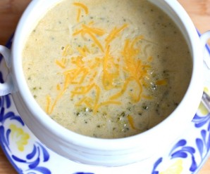 Crema de Brocoli (Broccoli Soup) |mycolombianrecipes.com