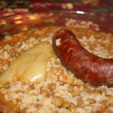 Lentils with rice and Spanish chorizo sausage(Lentejas con Chorizo)