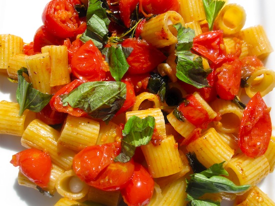 Pasta with Tomatoes and Basil