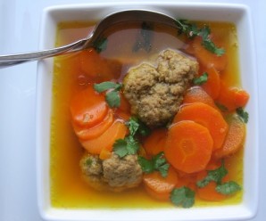 Carrots And Meatball Soup