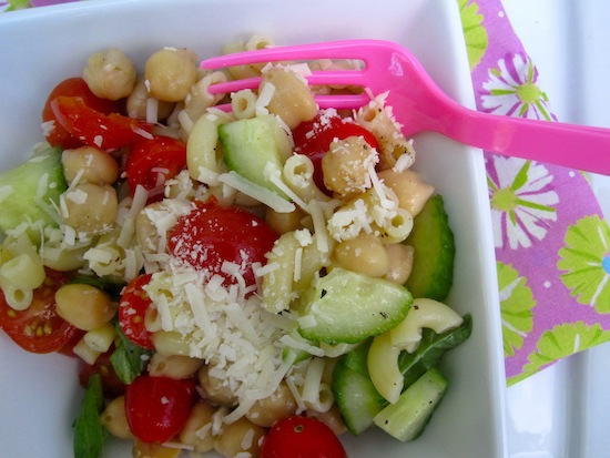 Pasta and Chickpeas Salad