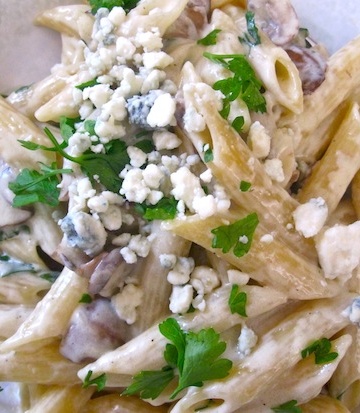 Pasta with Mushrooms and Blue Cheese