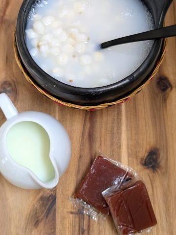 Mazamorra con Bocadillo y Leche