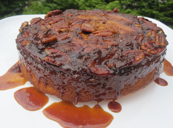 Banana, Pecan Upside down Cake