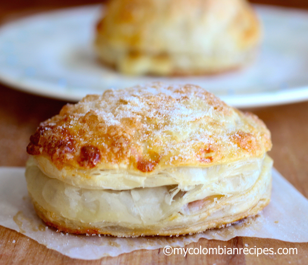 Pastel Gloria (Guava, Dulce de Leche and Cheese Pastry)