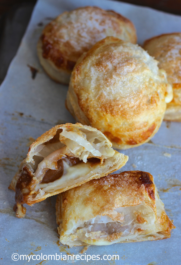 Pastel Gloria (Guava, Dulce de Leche and Cheese Pastry)