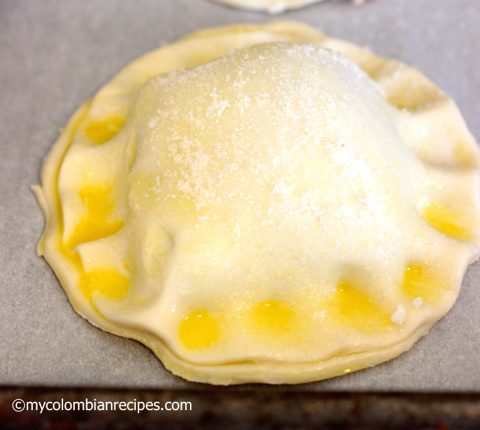 Pastel Gloria (Guava, Dulce de Leche and Cheese Pastry)