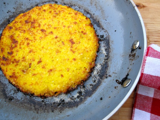 Arepa de Chocolo Cooking