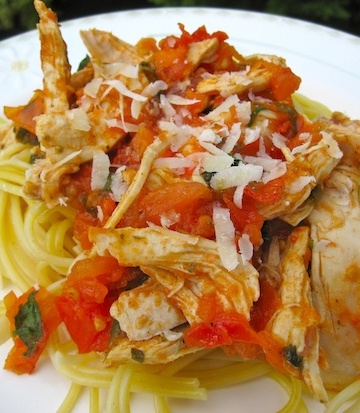 Colombian Style Pasta with Chicken