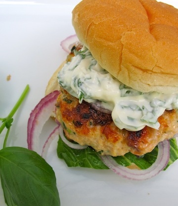 SALMON BURGER