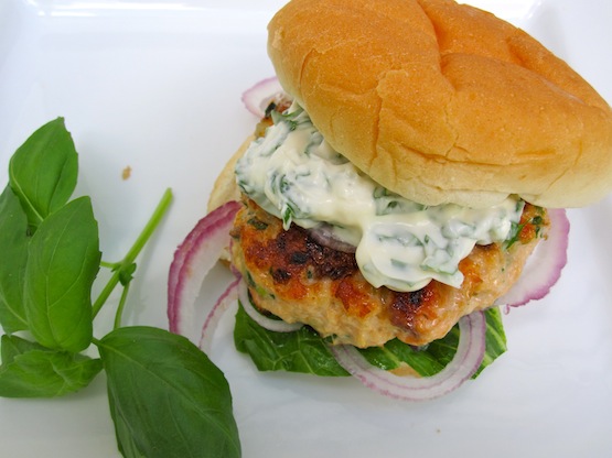 SALMON BURGER