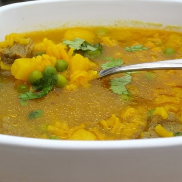 Sopa de arroz Y Carne