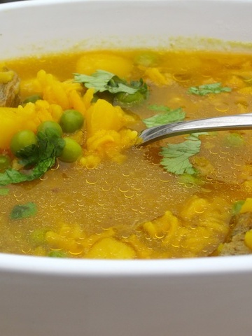 Sopa de arroz Y Carne