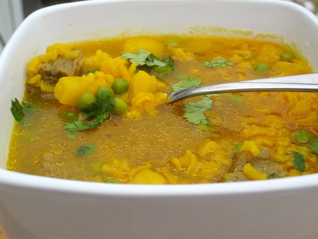 Sopa de arroz Y Carne