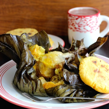 Tamales Tolimenses (Tolima Region Tamales)|mycolombianrecipes.com