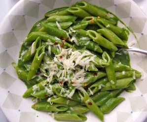 Pasta with Spinach Sauce